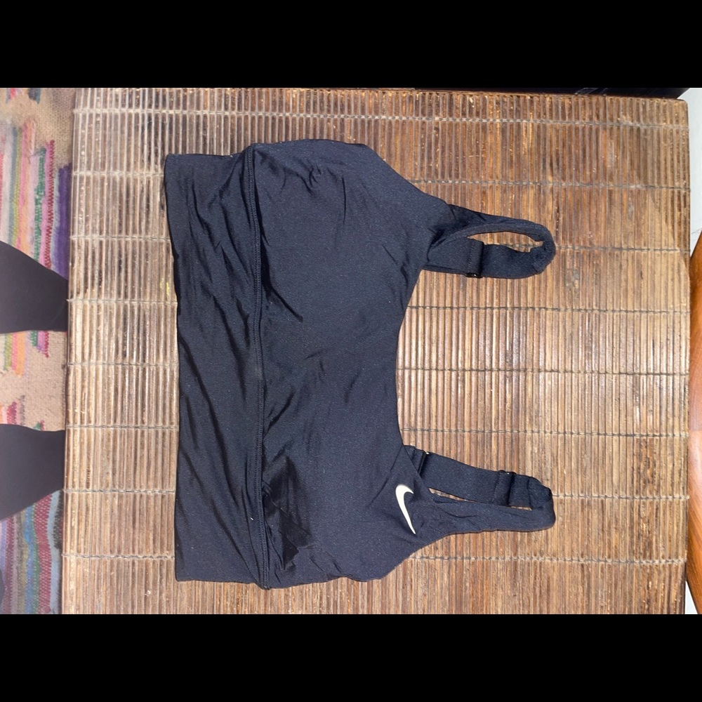 nike longline sports bra medium
